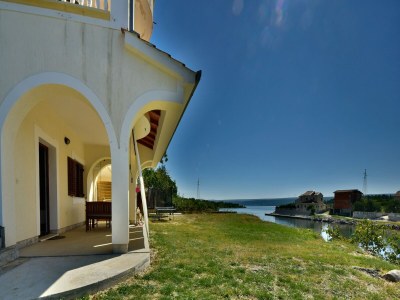 Apartment Coastal Retreat in Krusevo - Outdoor photo 8