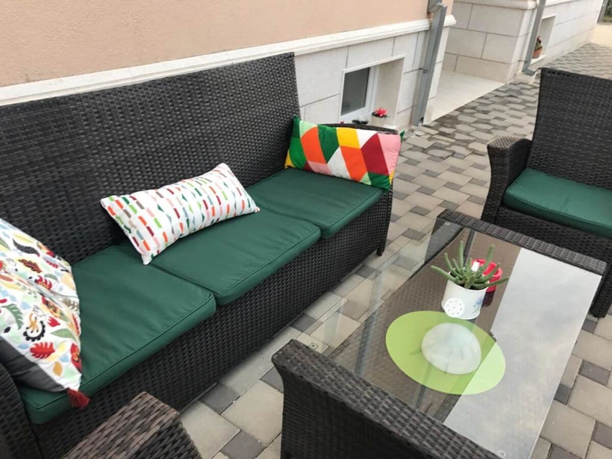 Apartment Wohnung in Okrug Gornji am Strand - Outdoor photo 5