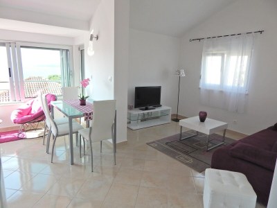 Apartment Wohnung in Okrug Gornji am Strand - Features photo 16