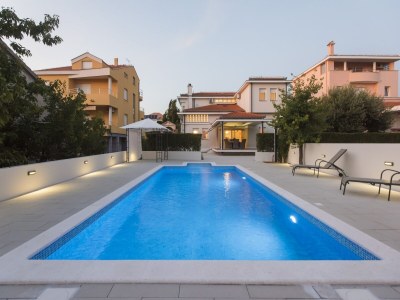 Villa Seaside Villa in Zadar with swimming pool - Outdoor photo 11