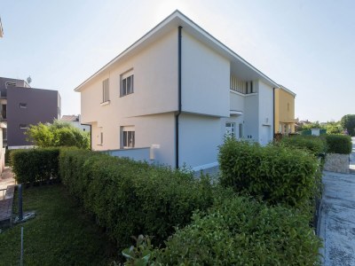 Villa Seaside Villa in Zadar with swimming pool - Outdoor photo 15