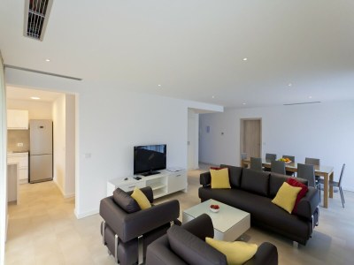 Villa Villa in Novigrad with Pool & Rooftop Terrace - Features photo 17