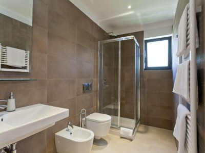 Villa Villa in Novigrad with Pool & Rooftop Terrace - Features photo 27