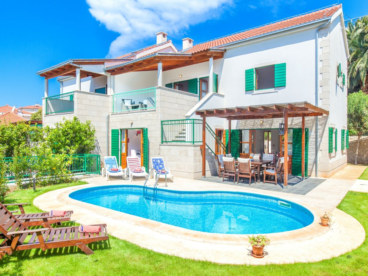 Villa Superb villa with private pool and garden - Outdoor photo 2