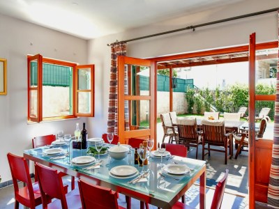 Villa Superb villa with private pool and garden - Features photo 7
