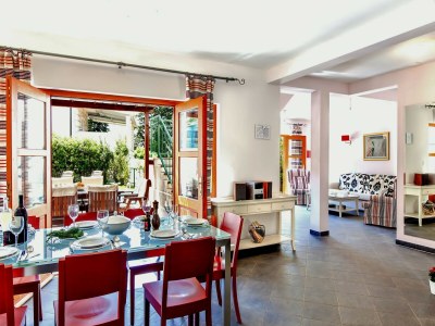 Villa Superb villa with private pool and garden - Features photo 14