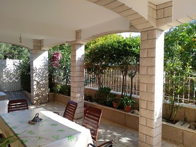 Apartment Küstenkomfort in Vinišće - Outdoor photo 10