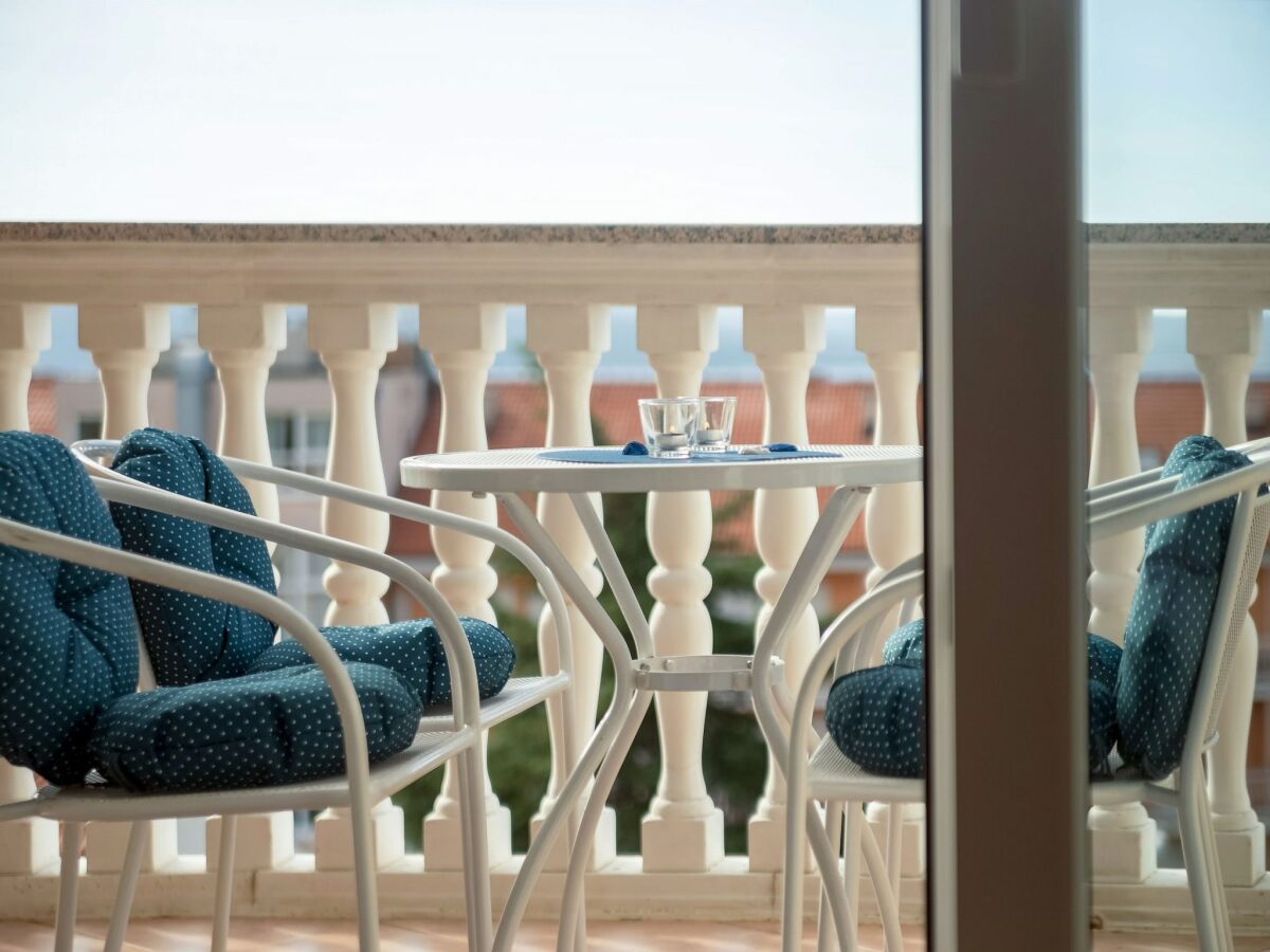 Apartment Apartment in Croatia near Sea Beach & Pool - Outdoor photo 3