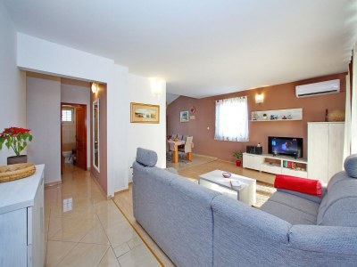 Apartment Wohnung in Bibinje nahe Kiesstrand - Features photo 15