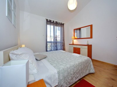 Apartment Wohnung in Bibinje nahe Kiesstrand - Features photo 23