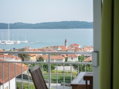 Apartment Wohnung in Seget Donji mit Terrasse - Outdoor photo 8