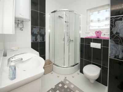 Apartment Wohnung in Seget Donji mit Terrasse - Features photo 12