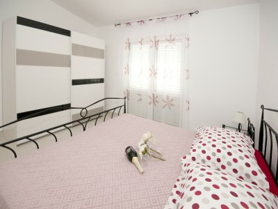 Apartment Wohnung in Seget Donji mit Terrasse - Features photo 19