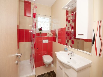 Apartment Wohnung in Seget Donji mit Terrasse - Features photo 24