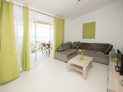 Apartment Wohnung in Seget Donji mit Terrasse - Features photo 28