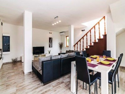 Holiday house Holiday Home in Zadar with Private Pool - Features photo 18