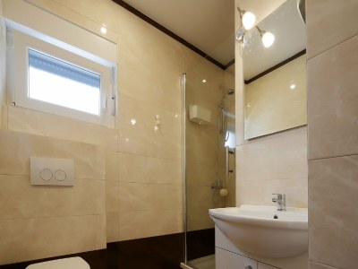 Apartment Apartment in Šilo with Sea View Balcony - Features photo 15