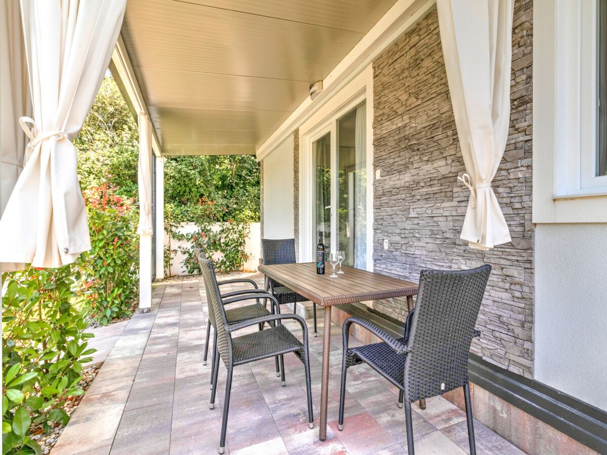 caravan Mobile Home in Banjole near Beach - Outdoor photo 2