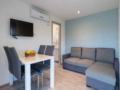 caravan Mobile Home in Banjole near Beach - Features photo 22