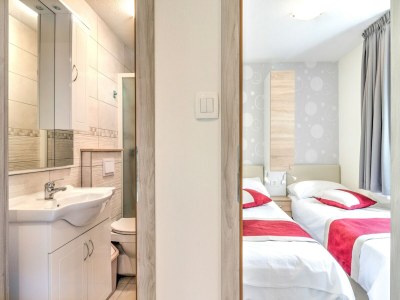 caravan Mobile Home in Banjole near Beach - Features photo 23