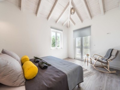 Villa Villa in Debeljak with Pool near the Sea - Features photo 19