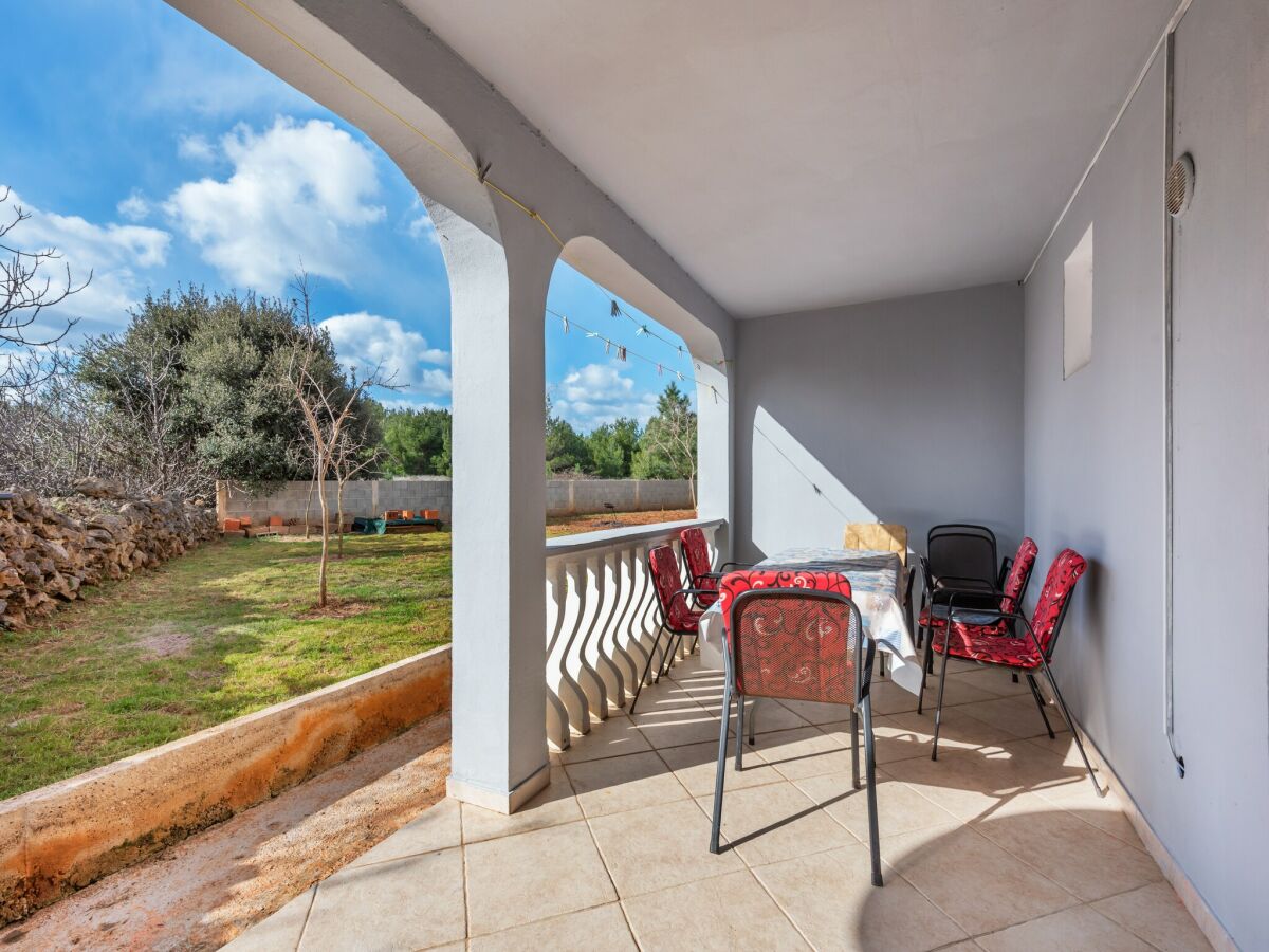 Apartment Wohnung in Vir in der Nהhe von Sea Beach