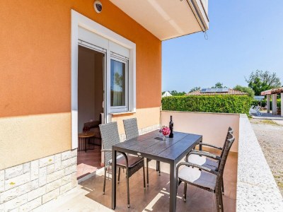 Apartment Banjole Cozy Family Retreat - Outdoor photo 8