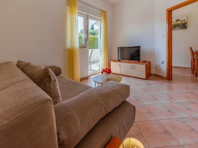 Apartment Banjole Cozy Family Retreat - Features photo 10