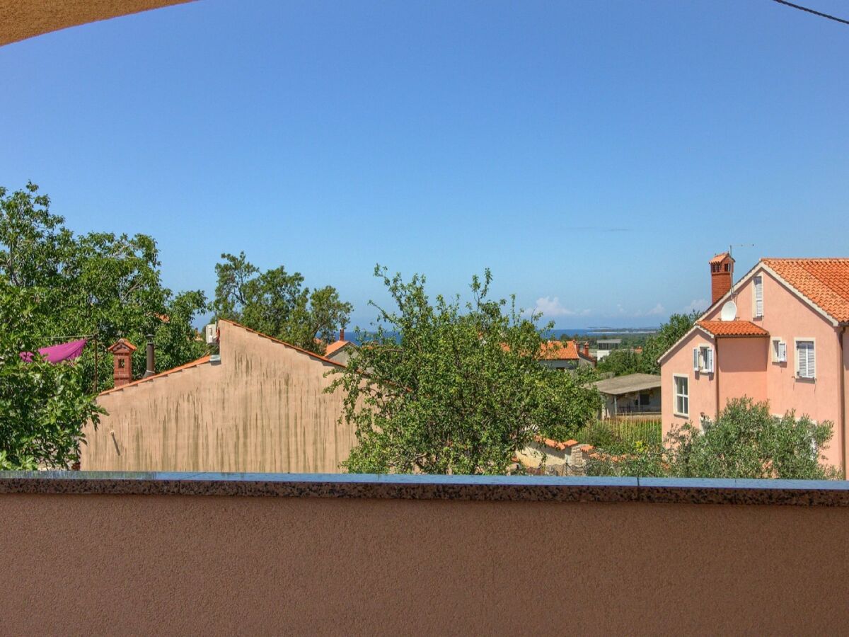 Holiday house Villa in Peroj mit Pool am Strand - Outdoor photo 2