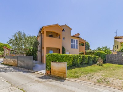 Holiday house Villa in Peroj mit Pool am Strand - Outdoor photo 4