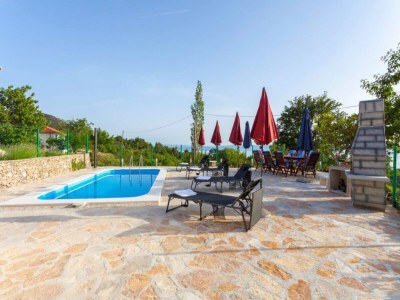 Villa Villa in Tučepi mit Pool nahe Strand - Outdoor photo 8