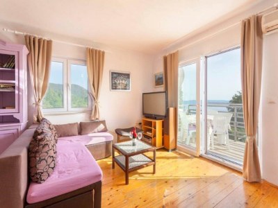 Villa Villa in Tučepi mit Pool nahe Strand - Features photo 24