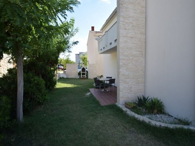 Apartment Spacious apartment with terrace - Outdoor photo 3