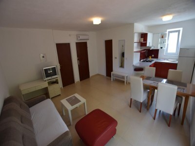 Apartment Spacious apartment with terrace - Features photo 17