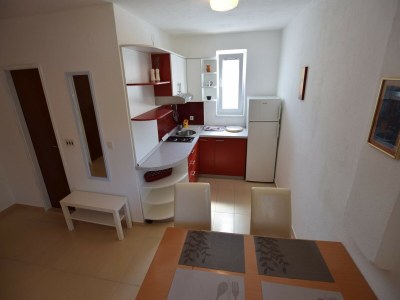 Apartment Spacious apartment with terrace - Features photo 18