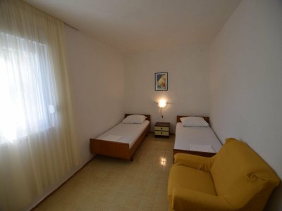 Apartment Spacious apartment with terrace - Features photo 24