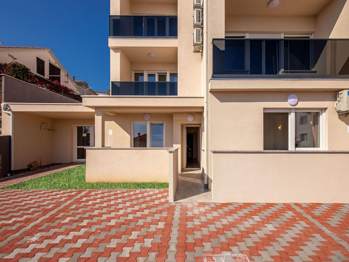 Villa Ruhige Villa in Dramalj mit Sprudelbad - Outdoor photo 4