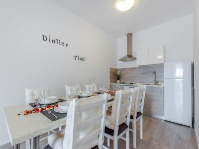 Villa Ruhige Villa in Dramalj mit Sprudelbad - Features photo 13