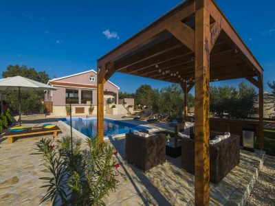 Holiday house Cosy Holiday Home in Policnik with Pool - Outdoor photo 3