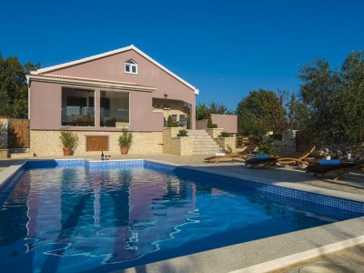 Holiday house Cosy Holiday Home in Policnik with Pool - Outdoor photo 5