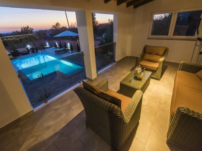 Holiday house Cosy Holiday Home in Policnik with Pool - Outdoor photo 9