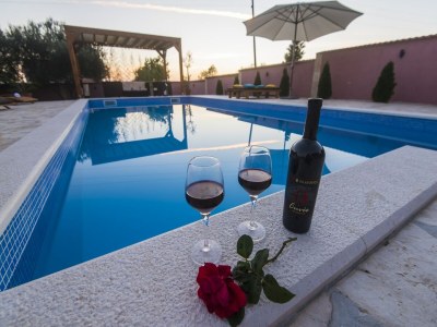 Holiday house Cosy Holiday Home in Policnik with Pool - Outdoor photo 10