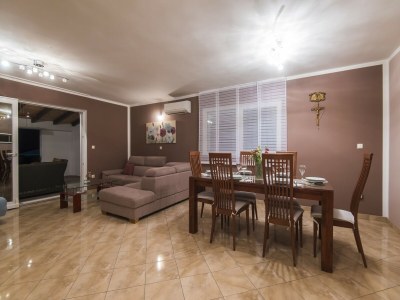 Holiday house Cosy Holiday Home in Policnik with Pool - Features photo 23