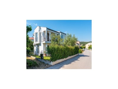 Holiday house Geräumiges Ferienhaus in Bibinje mit Garten - Outdoor photo 23