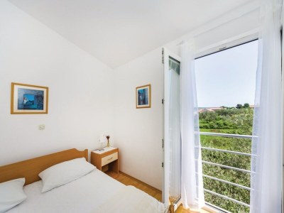 Holiday house Geräumiges Ferienhaus in Bibinje mit Garten - Features photo 31