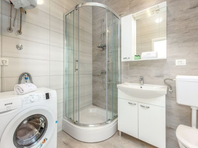 Villa Wohnung mit Pool in der Nähe des Meeres - Features photo 13