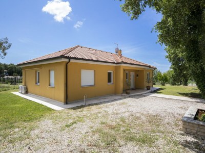 Villa Elegant Villa with Private Pool - Outdoor photo 7