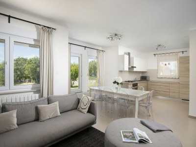 Villa Elegant Villa with Private Pool - Features photo 25