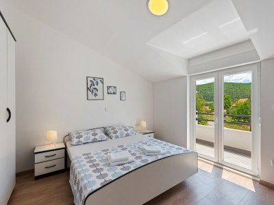 Villa Villa in Neoric mit Pool und Whirlpool - Features photo 13