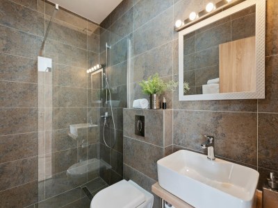 Villa Villa in Neoric mit Pool und Whirlpool - Features photo 18